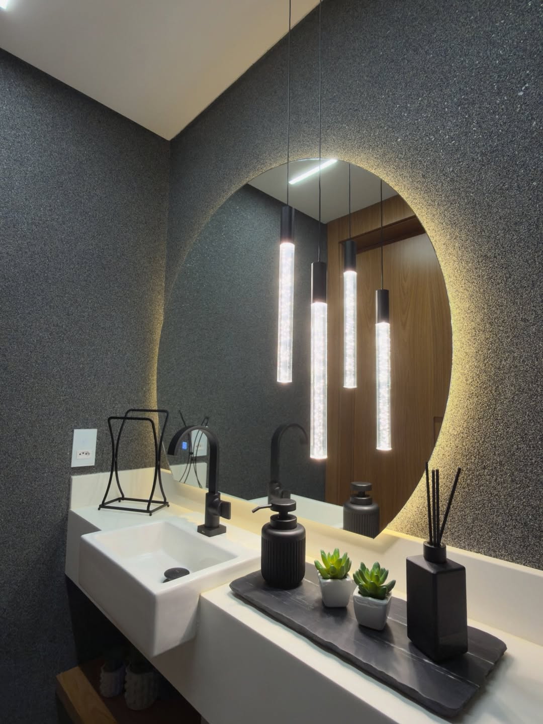 美蒂石卫浴内墙微砾石案例 | Meidis Resin Binder Bathroom Wall Case - 套装图