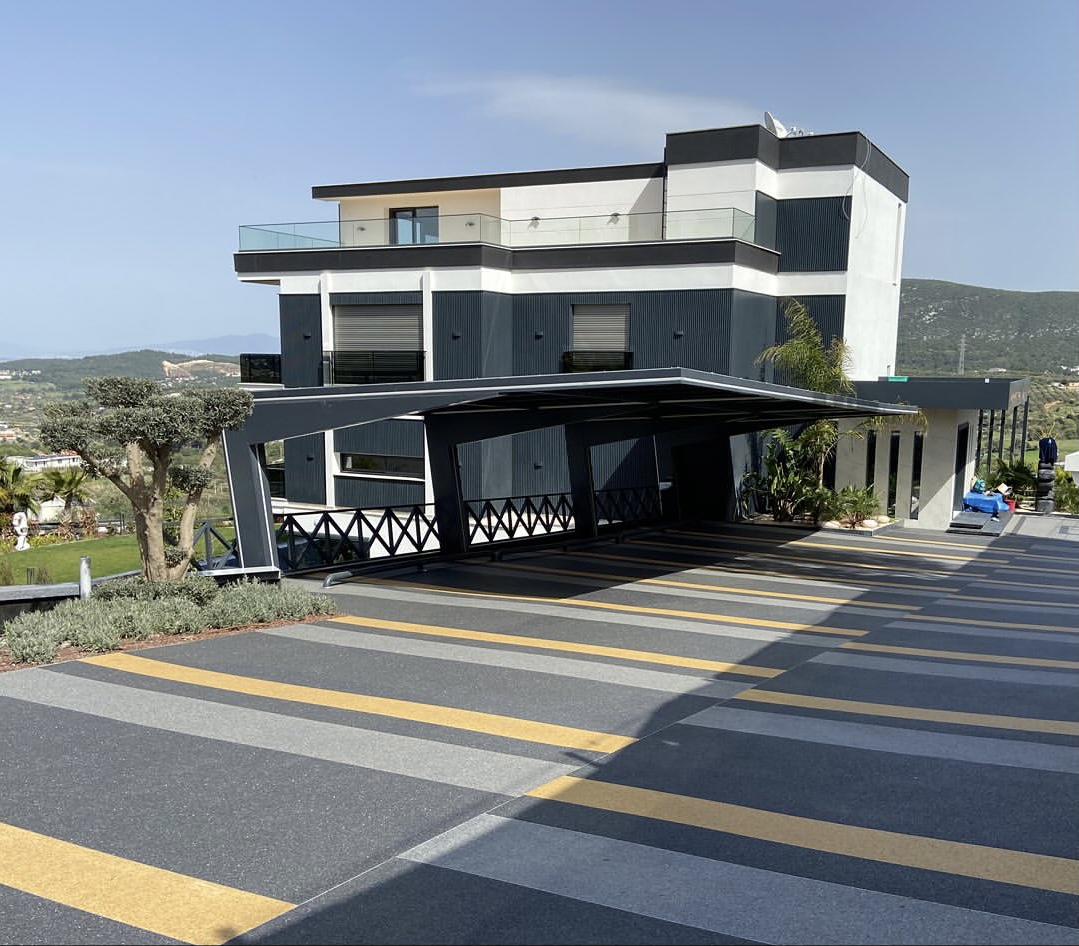 美蒂石现代别墅车库坡道多色拼色地坪案例 | Meidis Resin Binder Villa Driveway Multi-Color Pavement - 套装图
