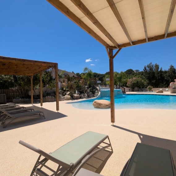 美蒂石南法度假泳池柔光砾石露台 | Meidis Luxury Provençal Resort Sand-Tone Pool Terrace - 套装图